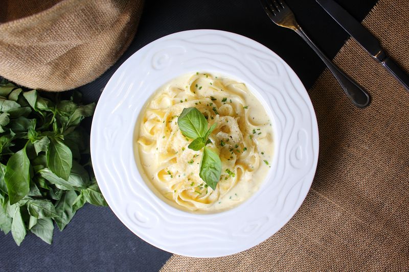 Creamy Fettuccine Alfredo at pizza factory
